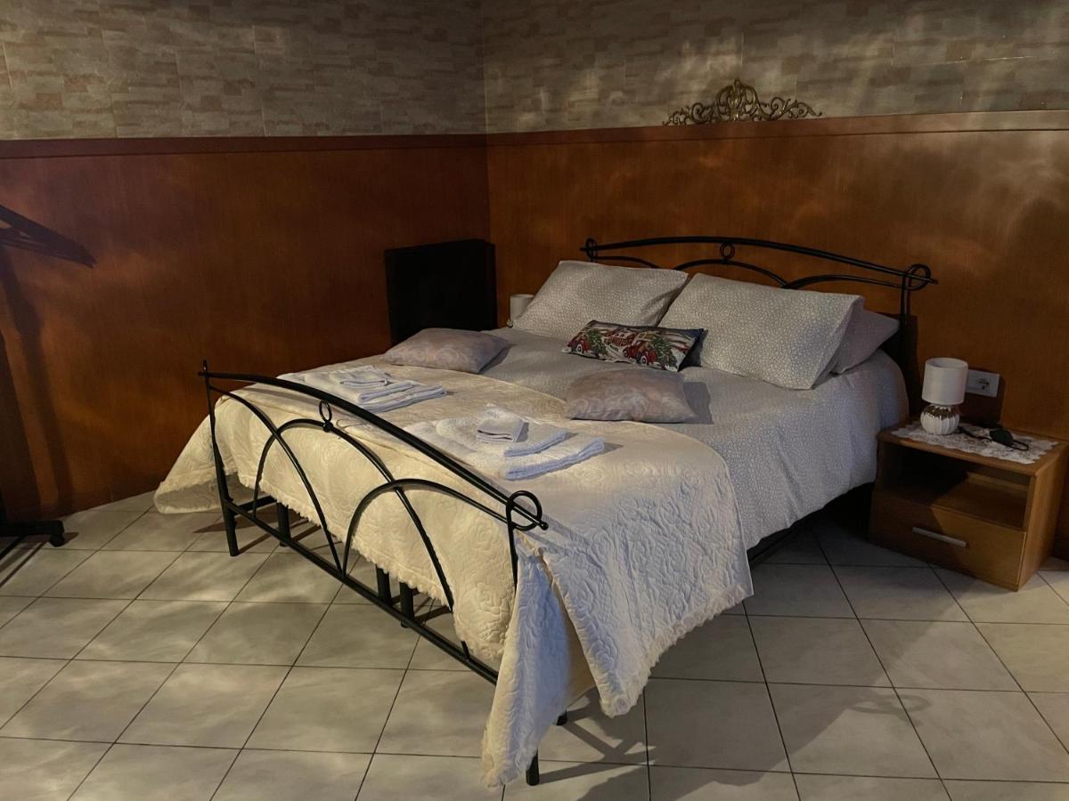 Tavernerio Al Cervo Tra I Laghi Bed & Breakfast エクステリア 写真