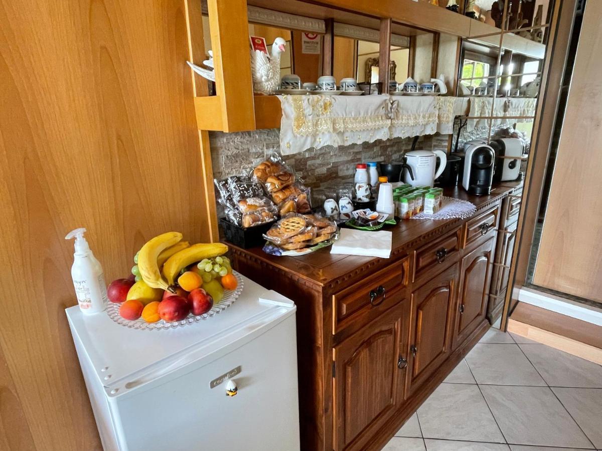 Tavernerio Al Cervo Tra I Laghi Bed & Breakfast エクステリア 写真