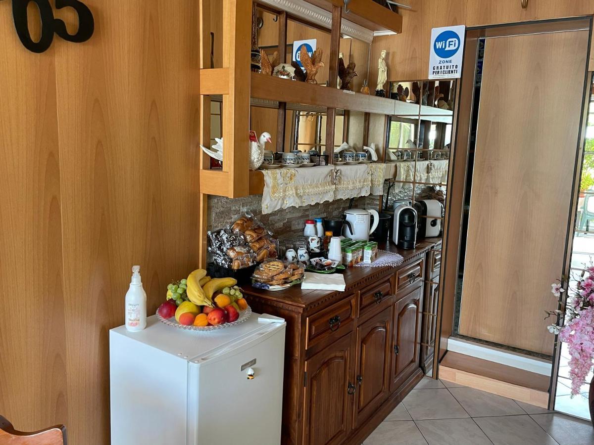 Tavernerio Al Cervo Tra I Laghi Bed & Breakfast エクステリア 写真
